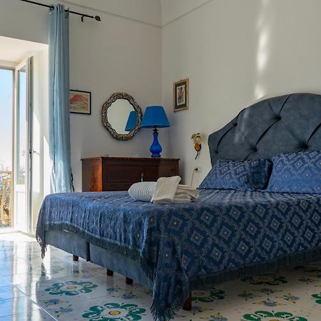 Resort Ferrara Villa Multa Quies 马萨鲁布朗斯 外观 照片