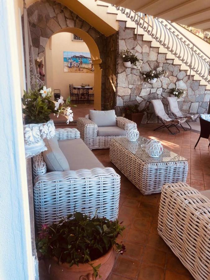 Resort Ferrara Villa Multa Quies 马萨鲁布朗斯 外观 照片